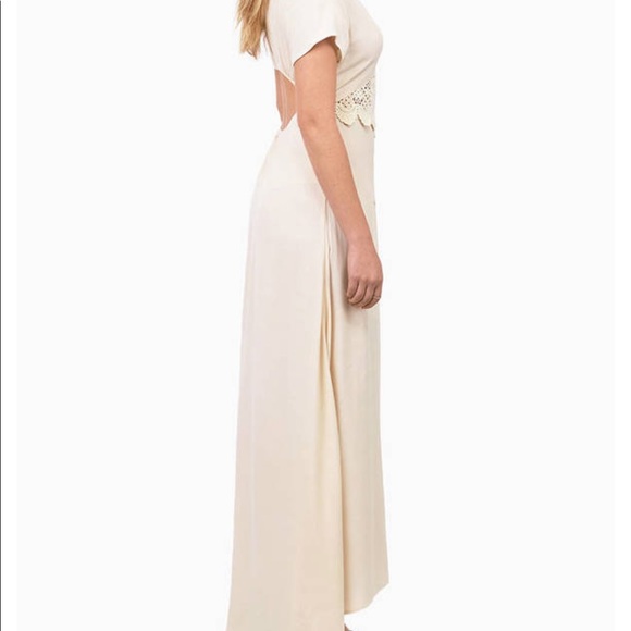 Tobi Cream Maxi Dress Lace Waist Cutout - Picture 5 of 14